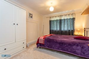 Bedroom- click for photo gallery